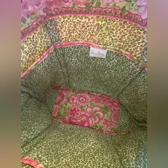Large Vera Bradley Tote Green & Pink Floral with Green Leopard 🐆 Print - Picture 10 of 13